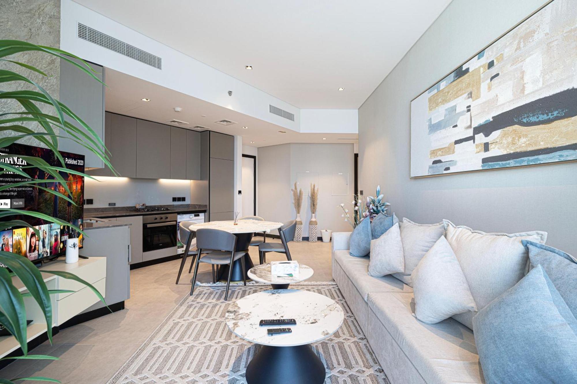 Dvr 2br In 15 Northside Business Bay Dubai